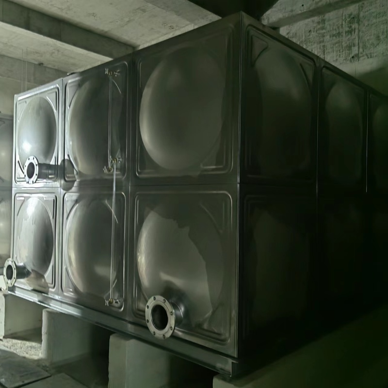 西安市不锈钢水箱安装完成