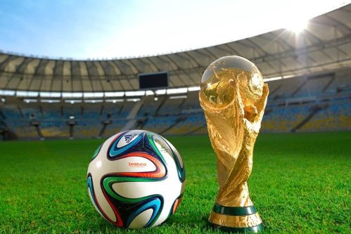 “大巴黎”五球大胜国米 首夺欧冠冠军